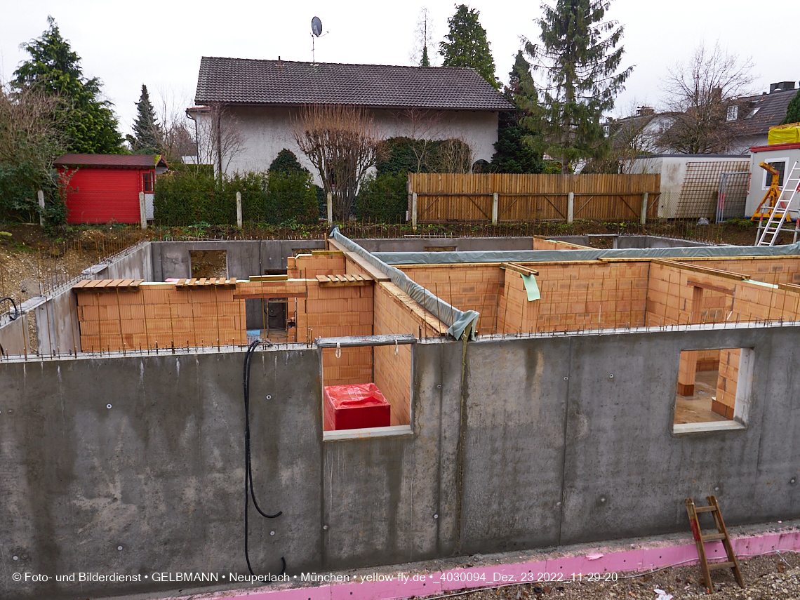 23.12.2022 - Neubau eines Mehrfamilienhause in der Niederalmstraße 16 in Neuperlach-Trudering